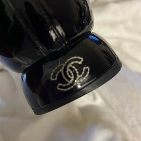Authentic Chanel flats with stitched CC logos on heel Size 36.5 EUC - Picture 4 of 11